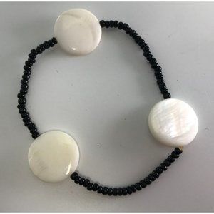 Boho Stretch Bracelet with Mother of Pearl Discs and Black Pony Beads